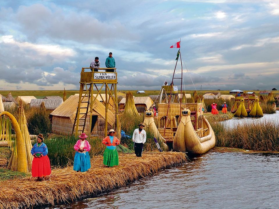 multi person floating island